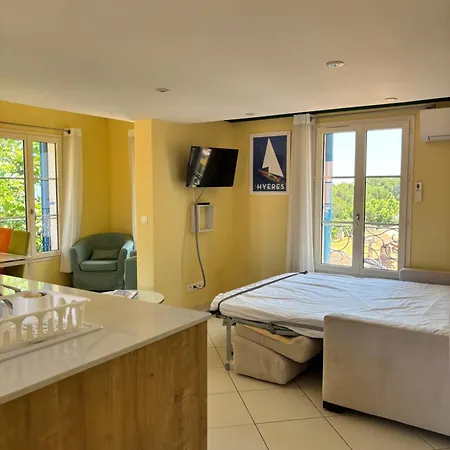 Apartman Vue Mer, Presqu'il De Giens Hyères