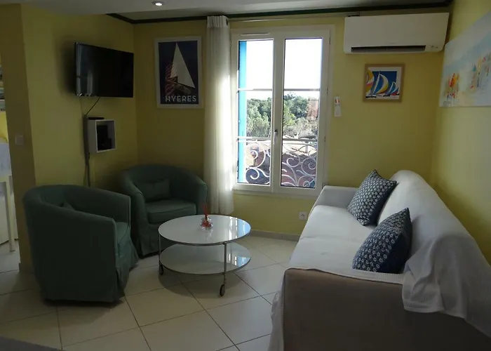 Apartman Vue Mer, Presqu'il De Giens Hyères
